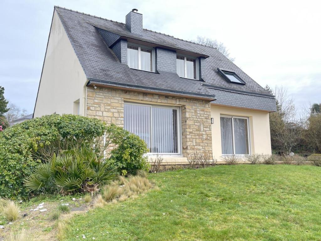 Maison 5 pièces 133 m² · à Locminé · 133 m² · 330 000 €