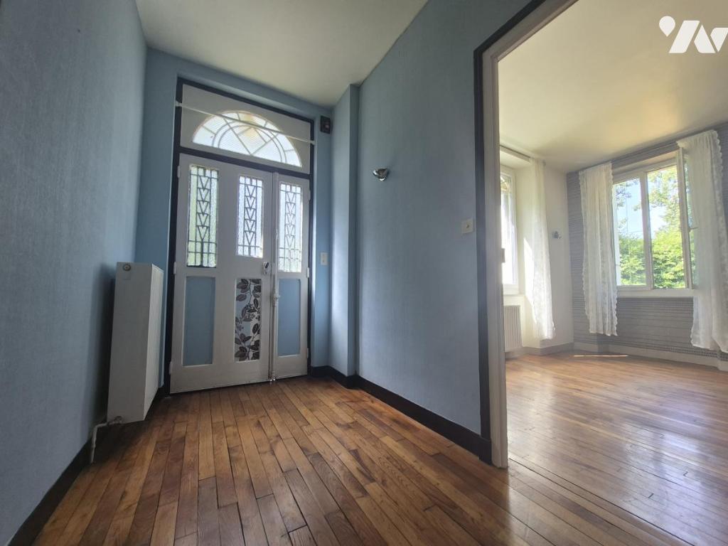 Maison 158 m² · à Évellys · 158 m² · 160 000 €