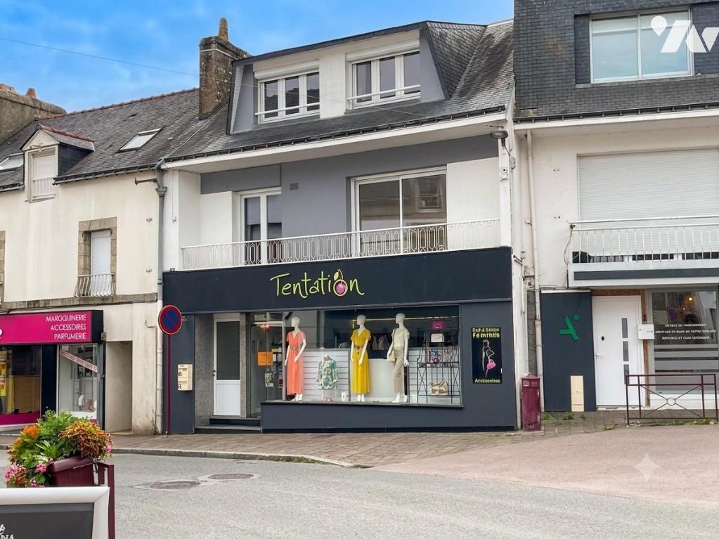 Maison 212 m² · à Locminé · 212 m² · 400 000 €