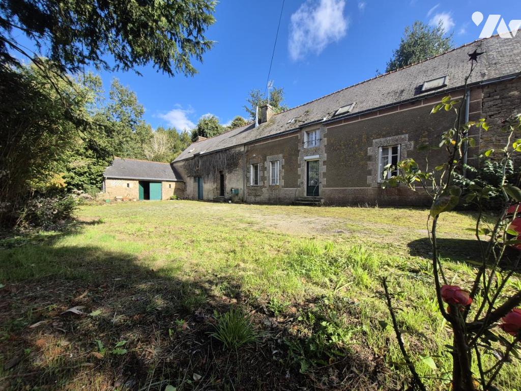 Maison 4 pièces 95 m² · à Saint-Allouestre · 95 m² · 110 000 €