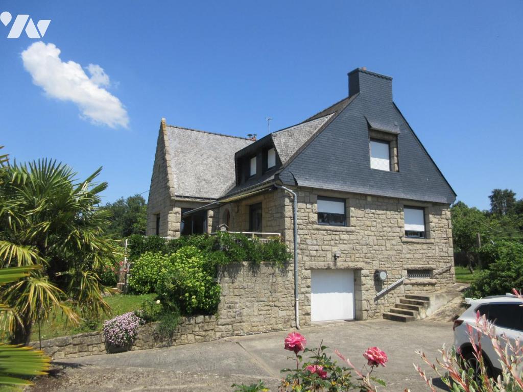 Maison 6 pièces 149 m² · à Locminé · 149 m² · 385 000 €
