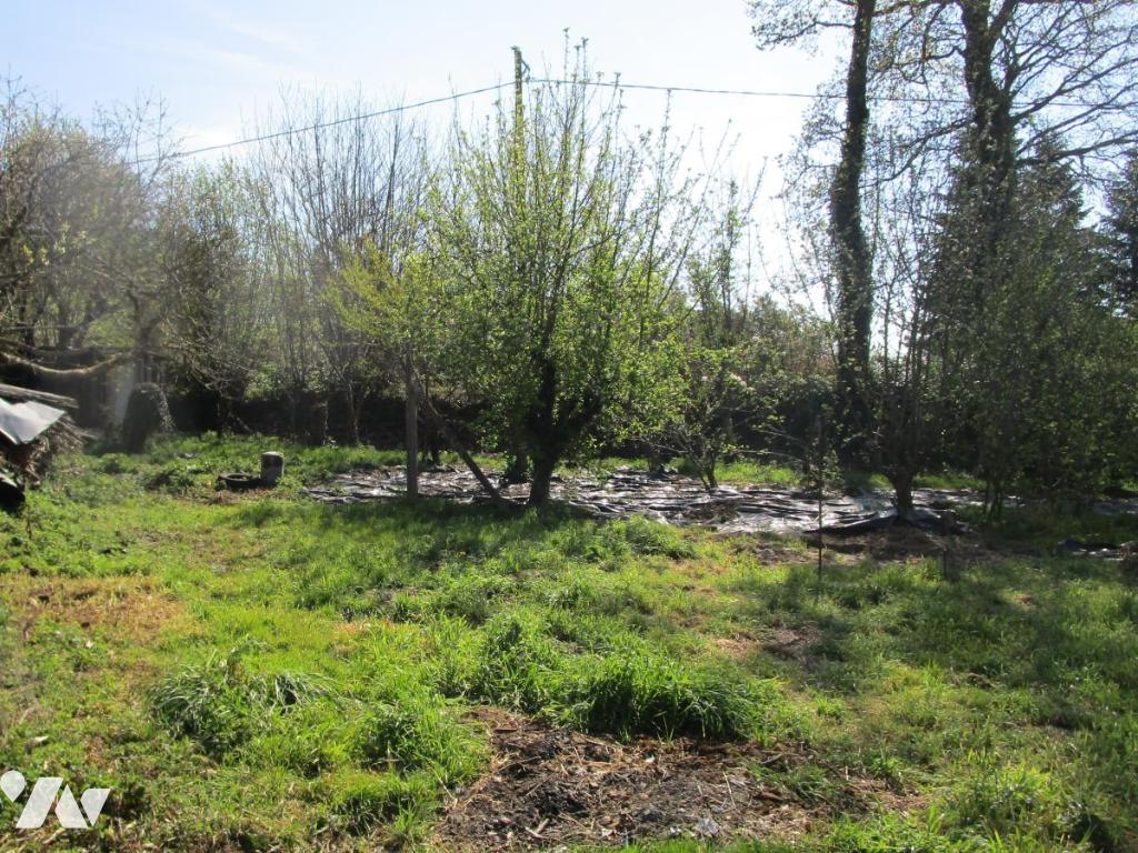 Terrain 628 m² · à Bignan · 628 m² · 85 000 €