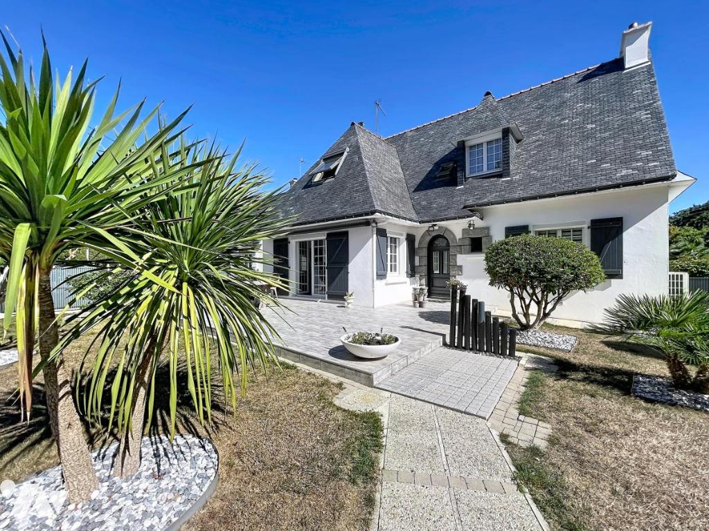 Maison 6 pièces 136 m² · à Pont-Scorff · 136 m² · 420 000 €