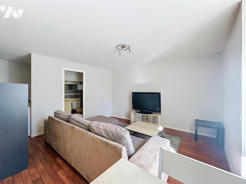 Appartement 1 pièce 22 m² · à Larmor-Plage · 21,8 m² · 120 000 €