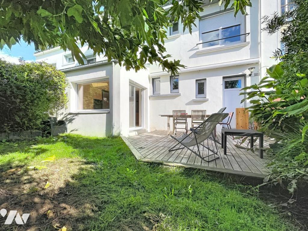 Maison 7 pièces 172 m² · à Lorient · 172 m² · 590 000 €