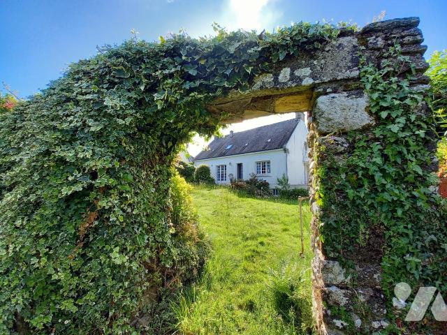 Vente - Maison / villa - PLUVIGNER - 195 m² - 8 pièces - 56080-884