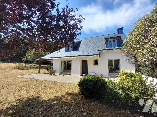 Maison 6 pièces 155 m² · à Pluvigner · 155 m² · 380 000 €