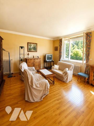 Maison 7 pièces 165 m² · à Pluvigner · 165 m² · 270 000 €