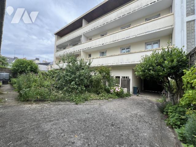 Immeuble 420 m² · à Lorient · 420 m² · 900 000 €
