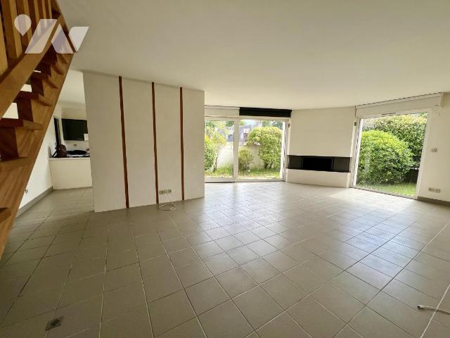 Maison 6 pièces 120 m² · à Larmor-Plage · 120 m² · 578 800 €