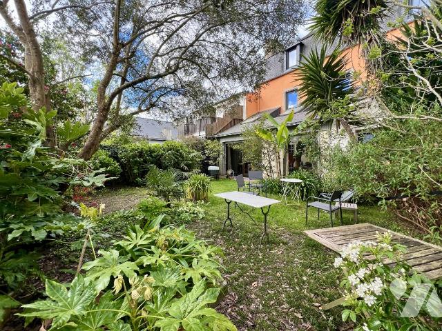 Maison 9 pièces 165 m² · à Lorient · 165 m² · 598 000 €