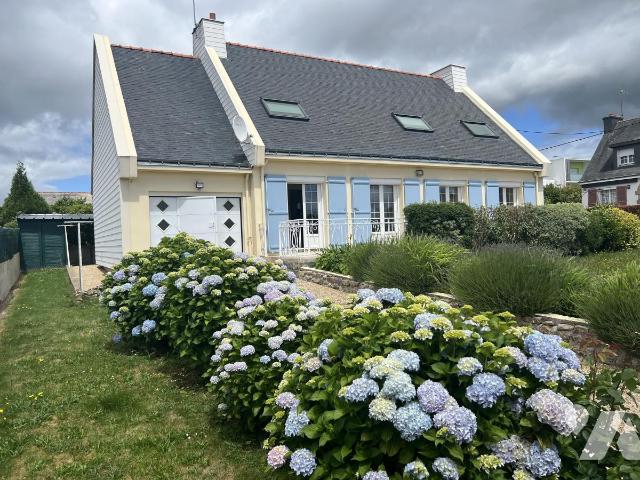 Maison 7 pièces 147 m² · à Hennebont · 146,7 m² · 330 000 €