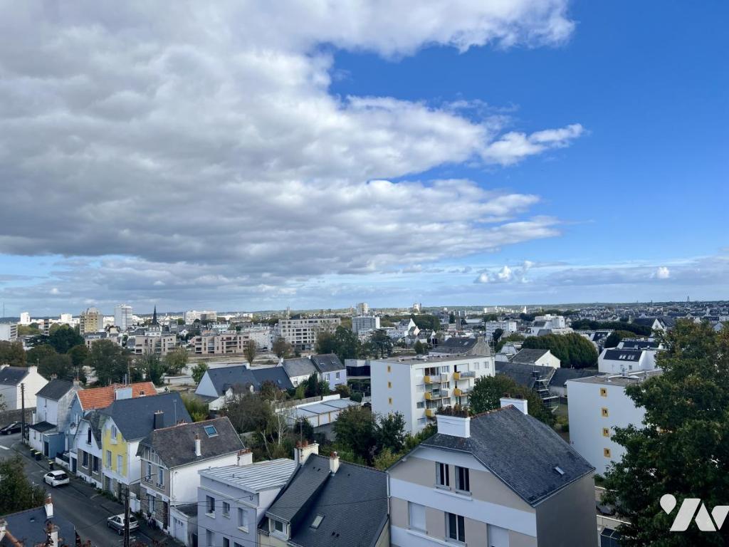 Appartement 4 pièces 76 m² · à Lorient · 76 m² · 150 000 €