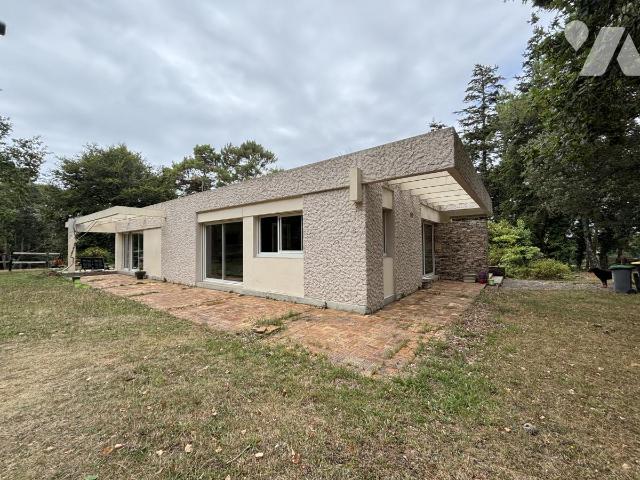 Vente - Maison / villa - PLOEMEUR - 230 m² - 8 pièces - 56082-1527