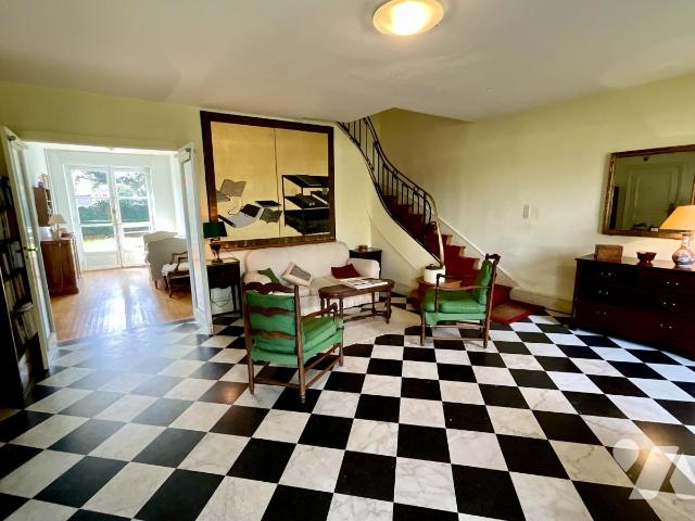 Maison 6 pièces 166 m² · à Larmor-Plage · 165,8 m² · 867 500 €