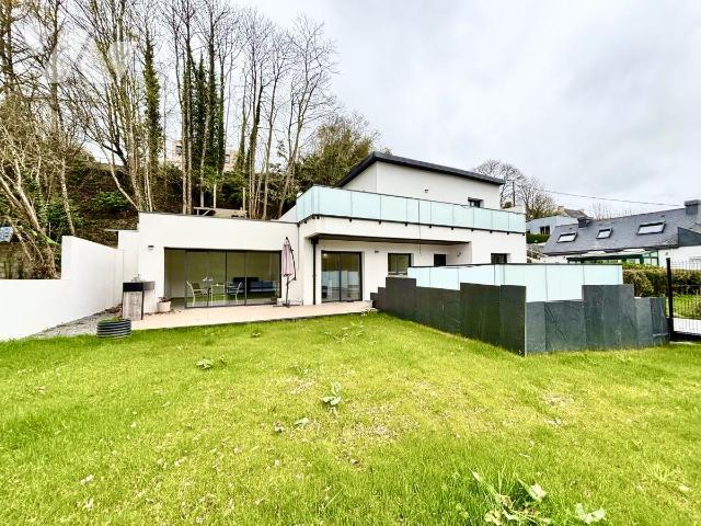 Maison 6 pièces 140 m² · à Hennebont · 140 m² · 405 000 €