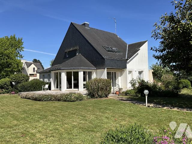 Maison 8 pièces 180 m² · à Lorient · 180 m² · 720 000 €
