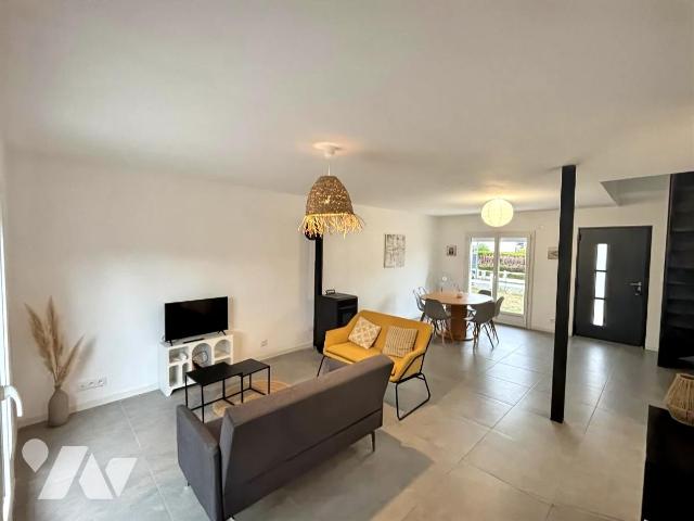 Maison 6 pièces 102 m² · à Larmor-Plage · 102 m² · 414 000 €
