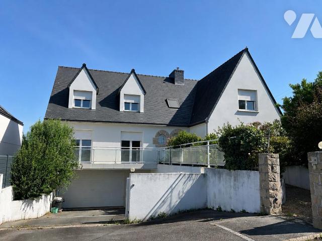 Maison 9 pièces 243 m² · à Guidel · 243,1 m² · 570 000 €