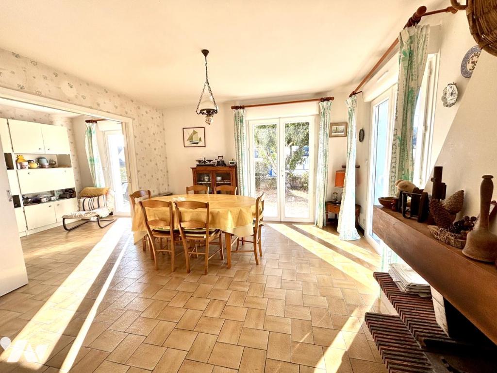 Maison 6 pièces 95 m² · à Ploemeur · 94,5 m² · 330 000 €