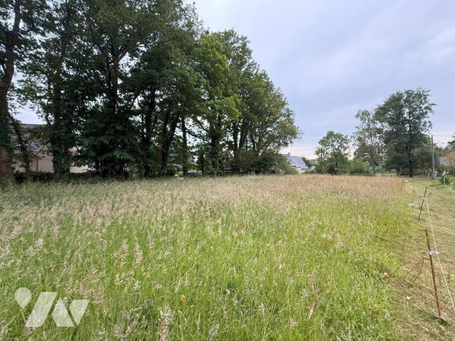 Terrain 1371 m² · à Questembert · 1 371 m² · 63 066 €