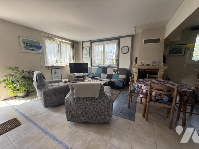 Maison 4 pièces 137 m² · à Theix-Noyalo · 137 m² · 345 000 €