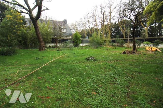Terrain 392 m² · à Lorient · 392 m² · 300 000 €