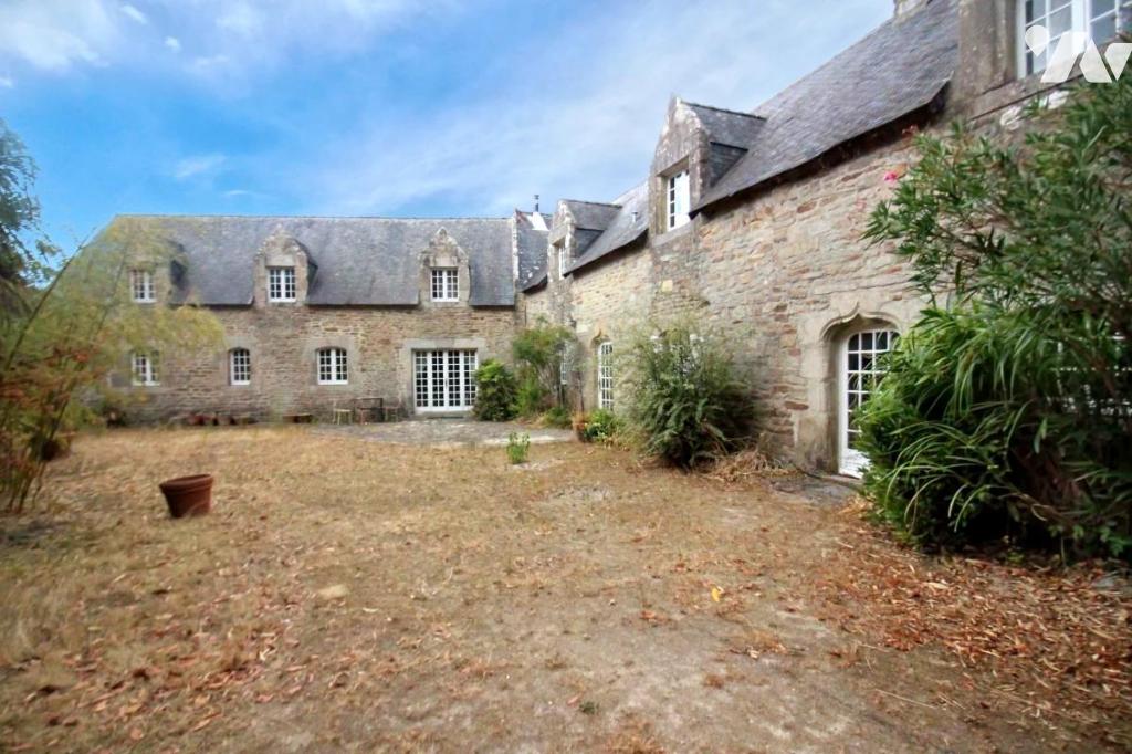 Maison 9 pièces 334 m² · à Quéven · 334 m² · 560 000 €