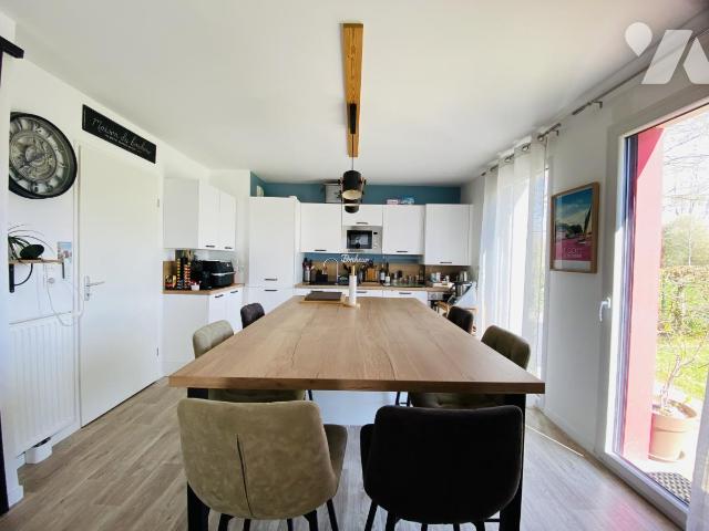 Appartement 3 pièces 61 m² · à Plescop · 60,8 m² · 260 000 €
