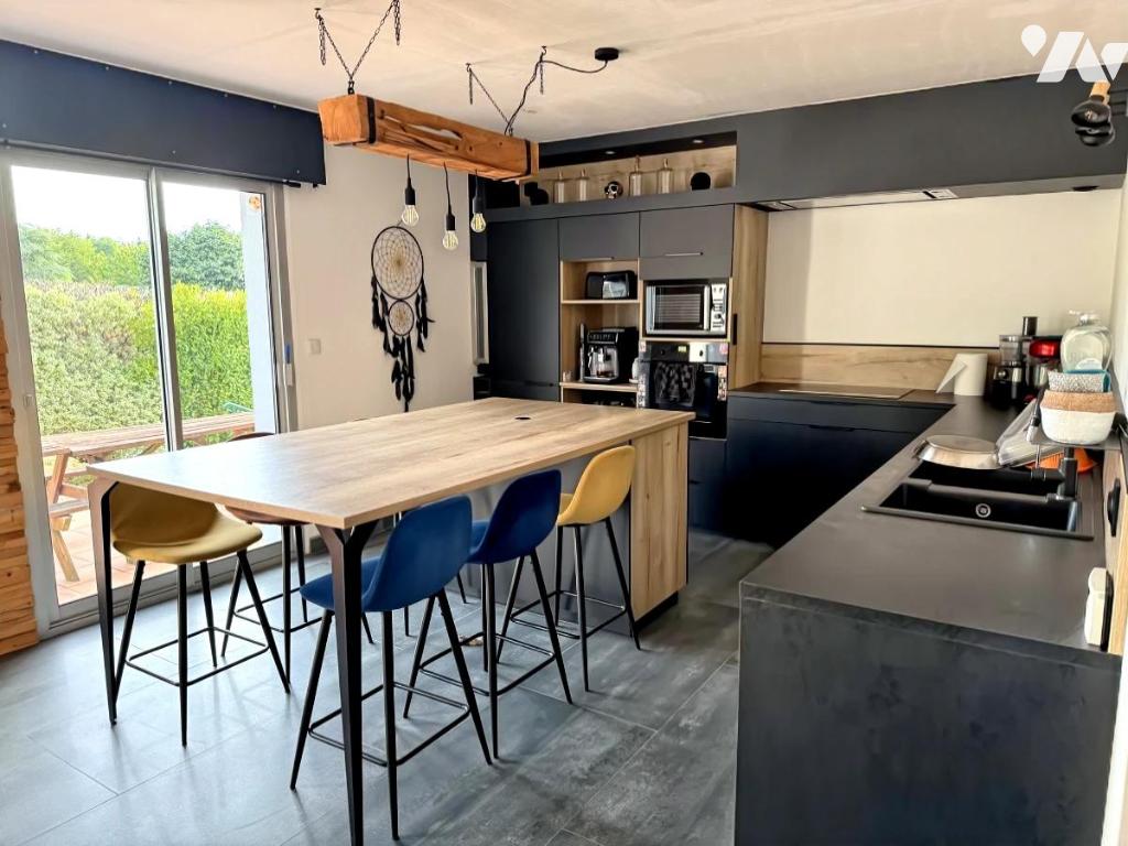 Maison 6 pièces 150 m² · à Kervignac · 150 m² · 417 000 €