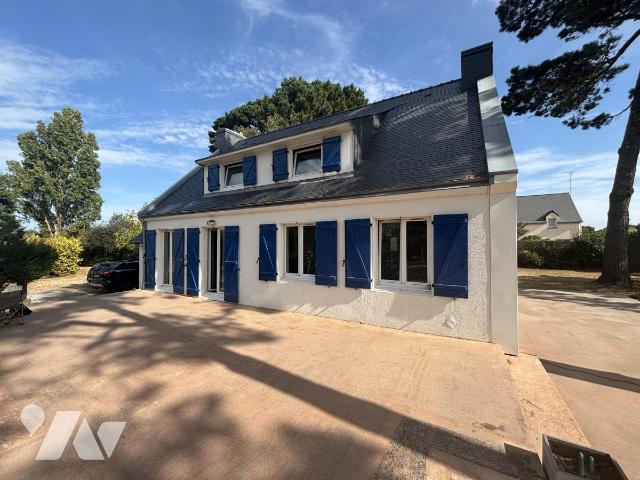Maison 6 pièces 141 m² · à Ploemeur · 141 m² · 560 000 €
