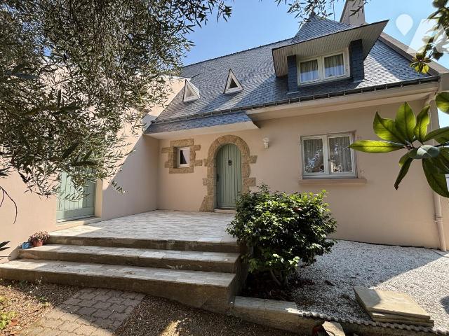 Maison 8 pièces 182 m² · à Lorient · 182 m² · 550 000 €