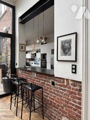 Maison 9 pièces 235 m² · à Lille · 235 m² · 910 000 €