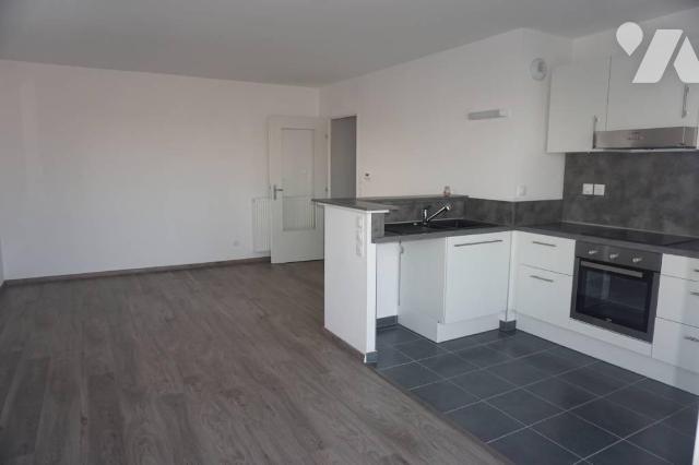 Appartement 3 pièces 61 m² · à Saint-André-lez-Lille · 61,3 m² · 842 €