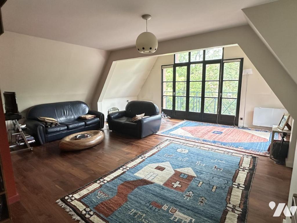 Appartement 4 pièces 110 m² · à Lambersart · 110 m² · 450 000 €