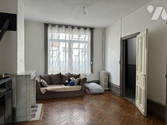 Maison 6 pièces 151 m² · à Bassée · 151 m² · 220 000 €