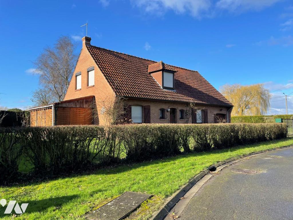 Vente – Maison / villa – ENNETIERES EN WEPPES – 134 m² – 0 pièce – 59030-740