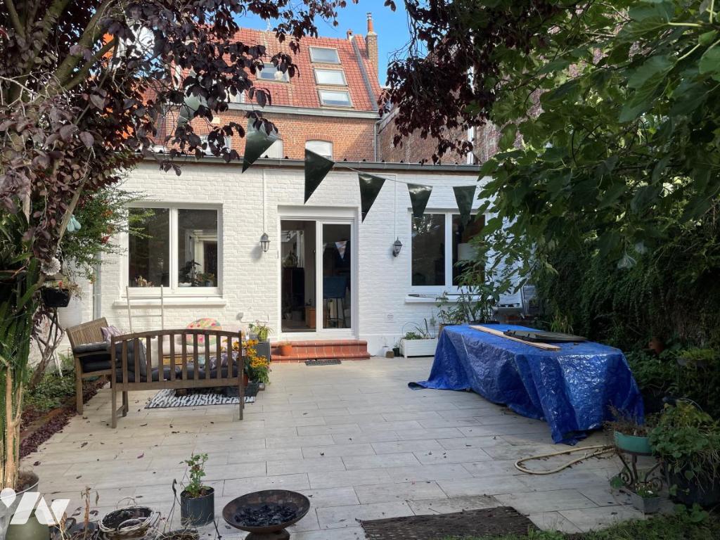 Vente – Maison / villa – LOMME – 268,36 m² – 0 pièce – 59030-744
