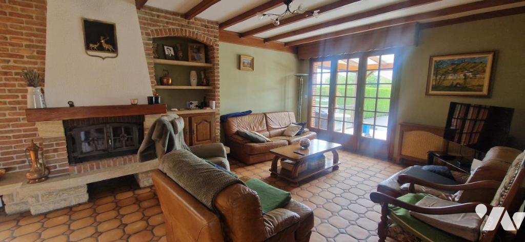 Maison 8 pièces 166 m² · à Provin · 166 m² · 414 000 €