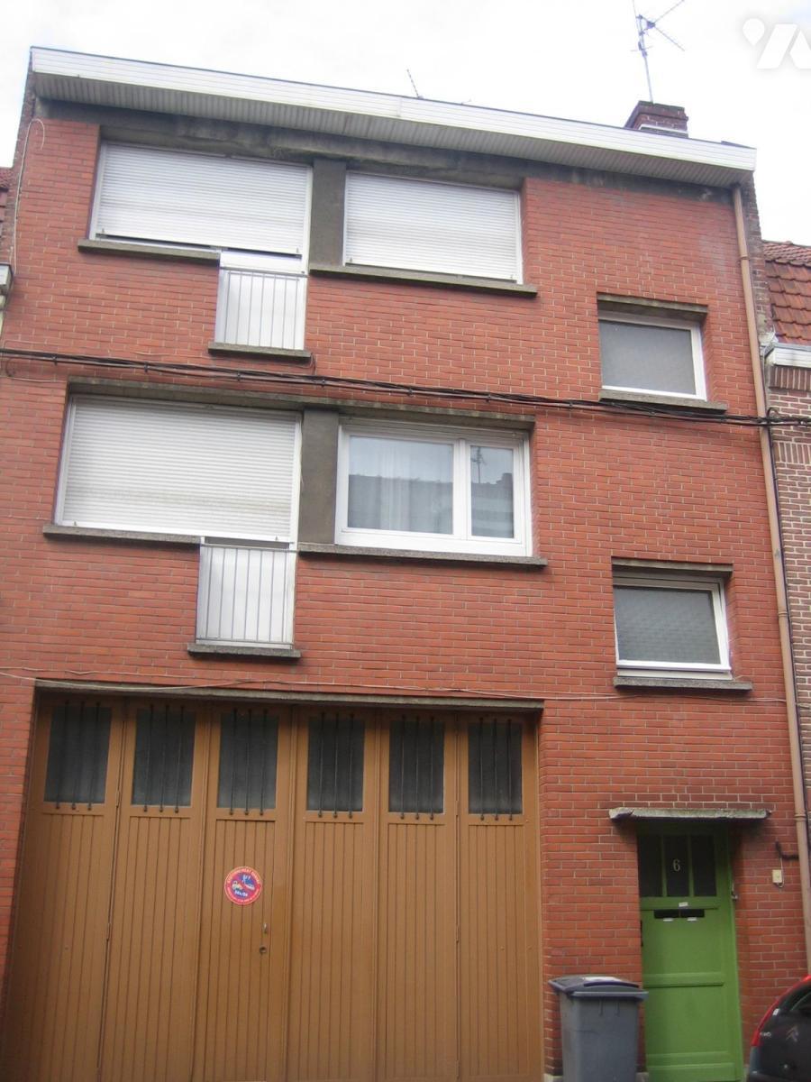 Appartement 6 pièces 97 m² · à Loos · 97 m² · 198 000 €