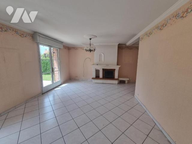 Maison 6 pièces 145 m² · à Lys-lez-Lannoy · 145 m² · 469 000 €