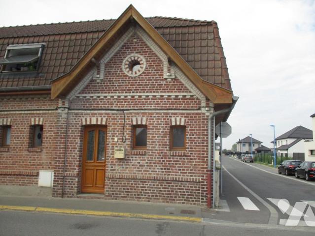 Maison 3 pièces 67 m² · à Allennes-les-Marais · 67 m² · 870 €