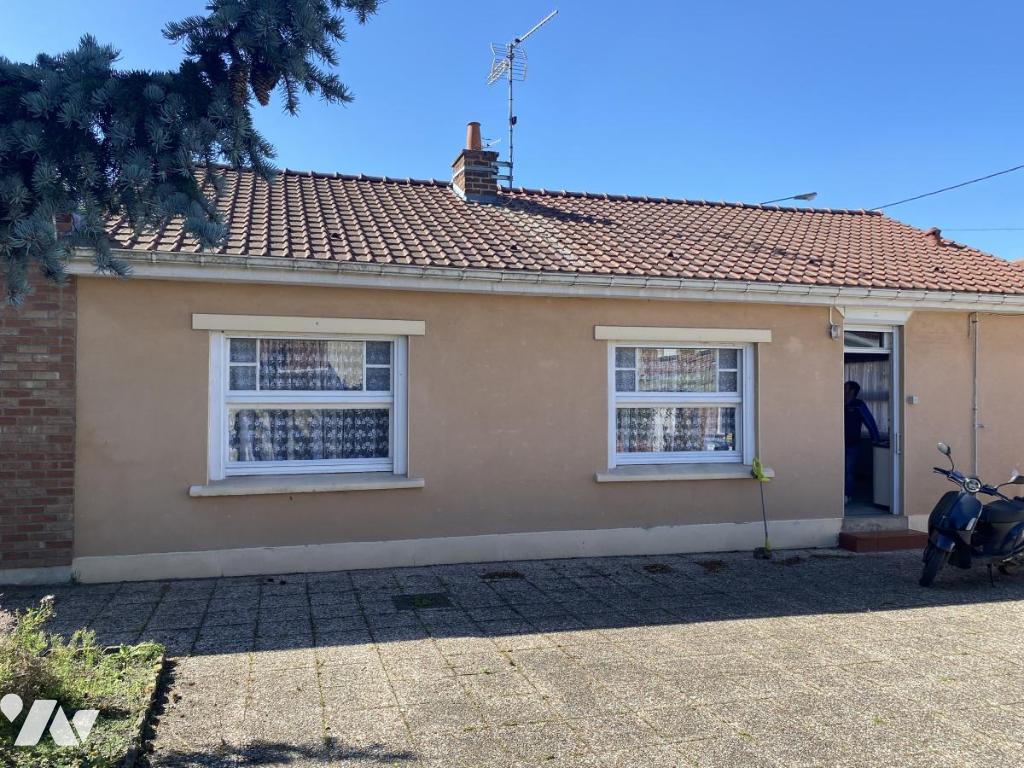 Maison 3 pièces 83 m² · à Provin · 83 m² · 120 000 €