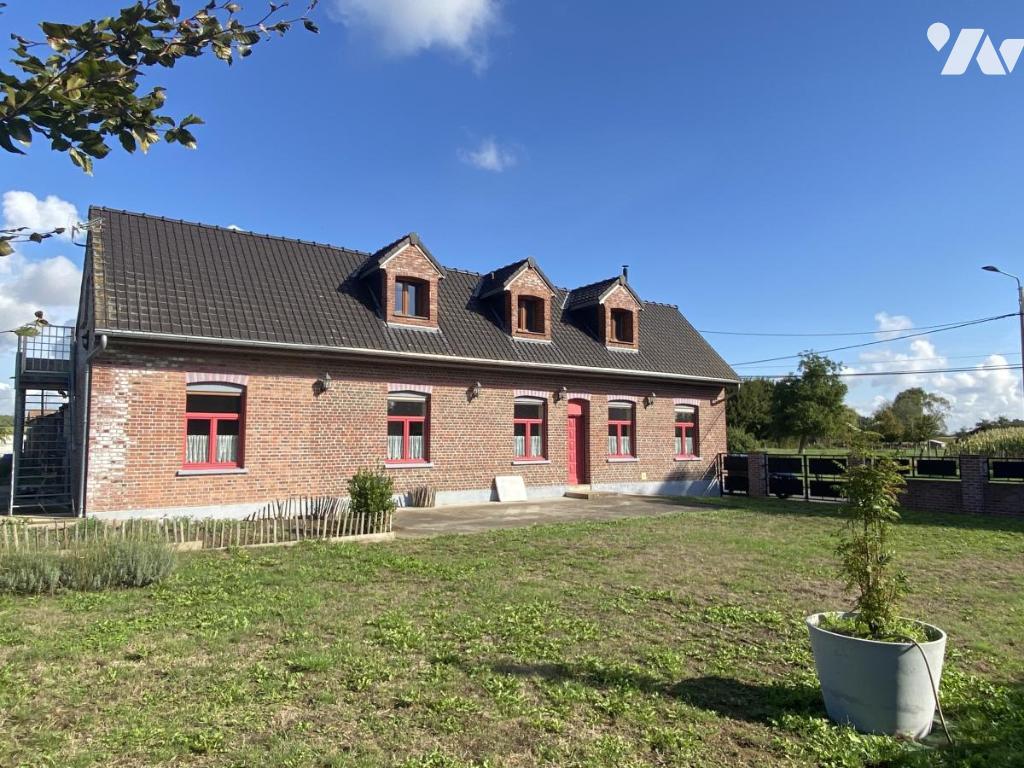 Maison 135 m² · à Fromelles · 135 m² · 370 000 €
