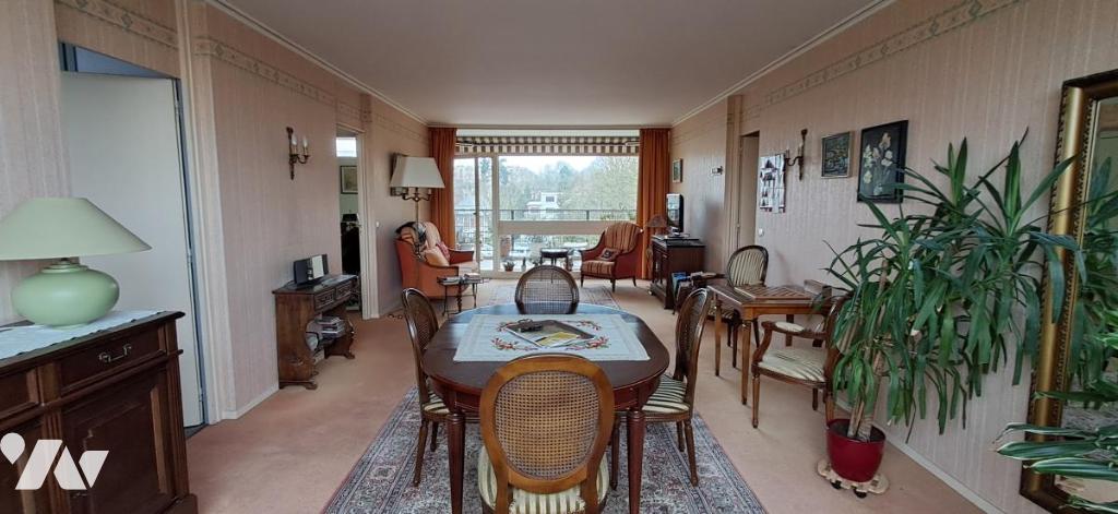 Appartement 4 pièces 101 m² · à Tourcoing · 101 m² · 170 000 €