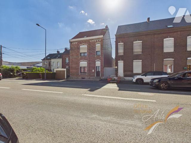 Maison 4 pièces 105 m² · à Maubeuge · 105 m² · 105 000 €