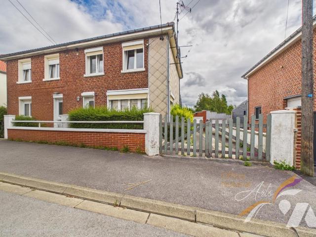 Maison 4 pièces 92 m² · à Feignies · 92 m² · 120 000 €