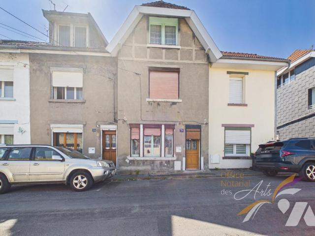 Maison 5 pièces 97 m² · à Maubeuge · 97 m² · 38 000 €