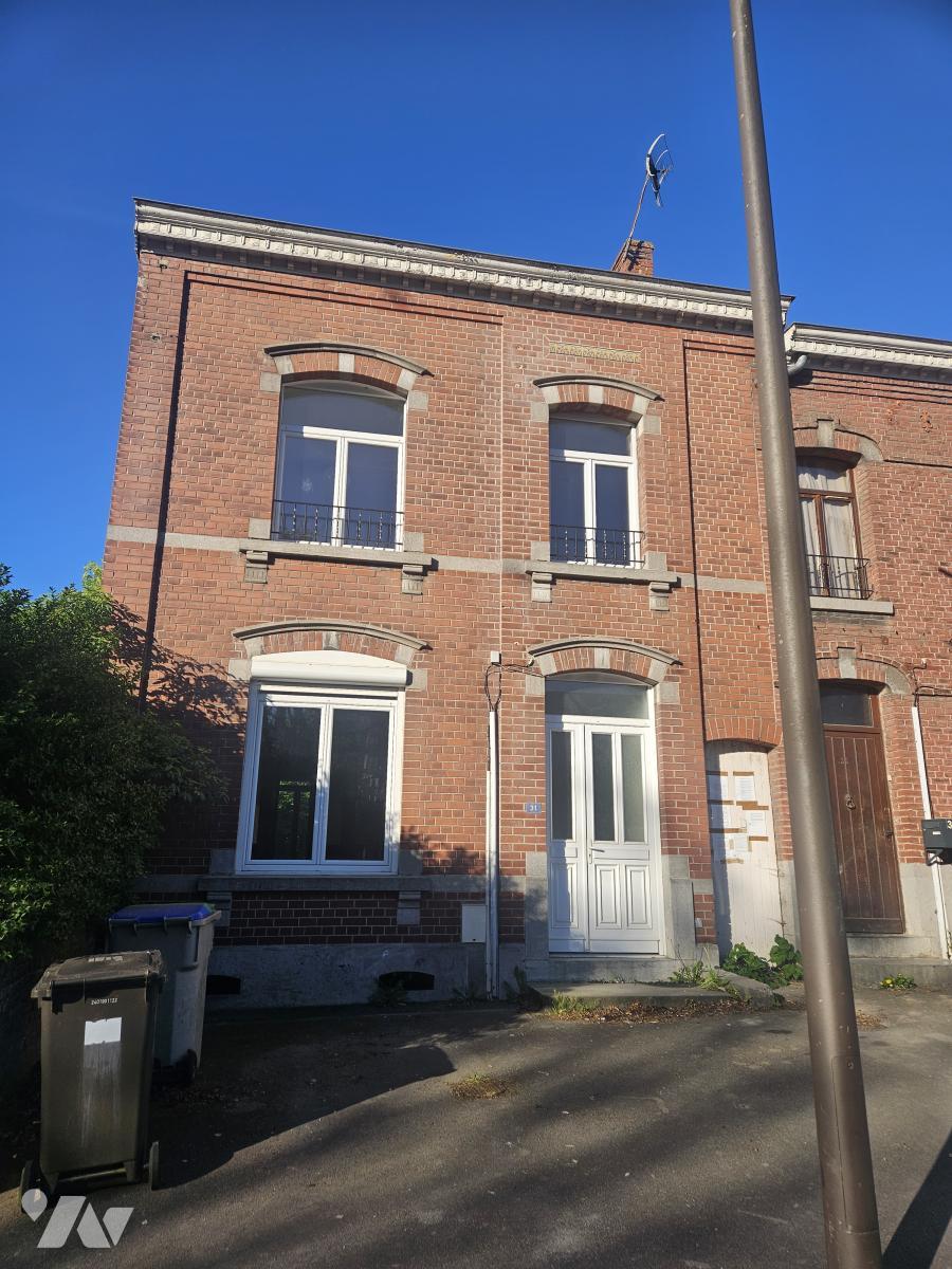 Maison 4 pièces 118 m² · à Ferrière-la-Grande · 118 m² · 80 000 €