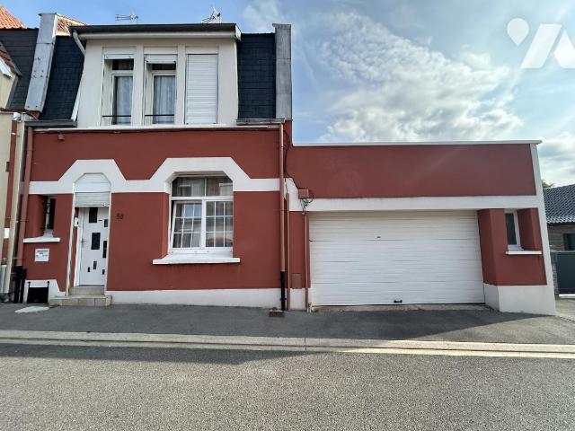 Maison 4 pièces 94 m² · à Neuville-Saint-Rémy · 94 m² · 130 000 €